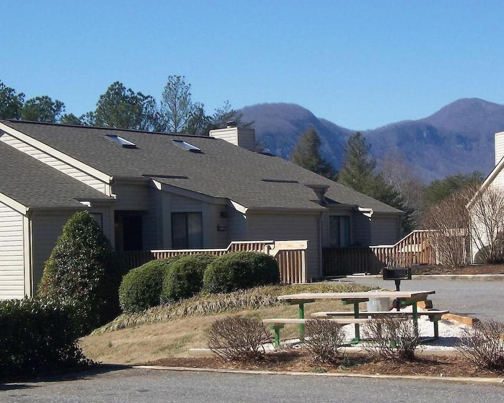 Fairways of the Mountains — hotel in Lake Lure