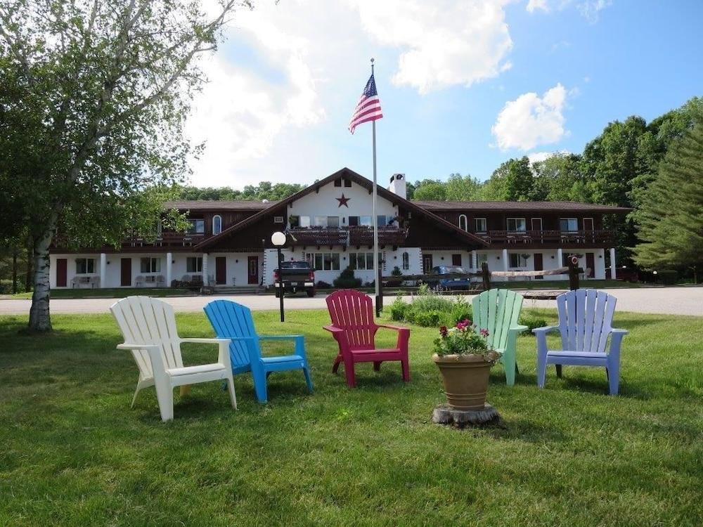 The Olympia Lodge — hotel in Manchester Center