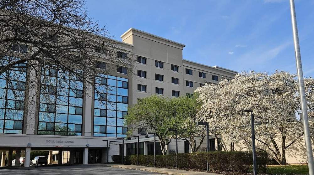 Randolph Hotel Liverpool/Syracuse/Airport West, Trademark