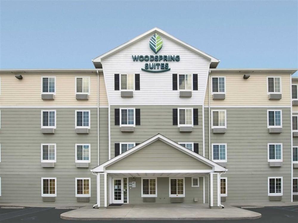 WoodSpring Suites Columbia Lexington — hotel in Lexington