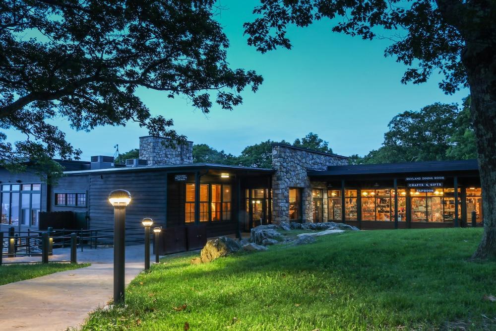 Skyland — hotel in Luray