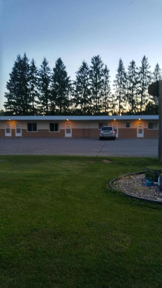 Prairie Motel — hotel in Merrill