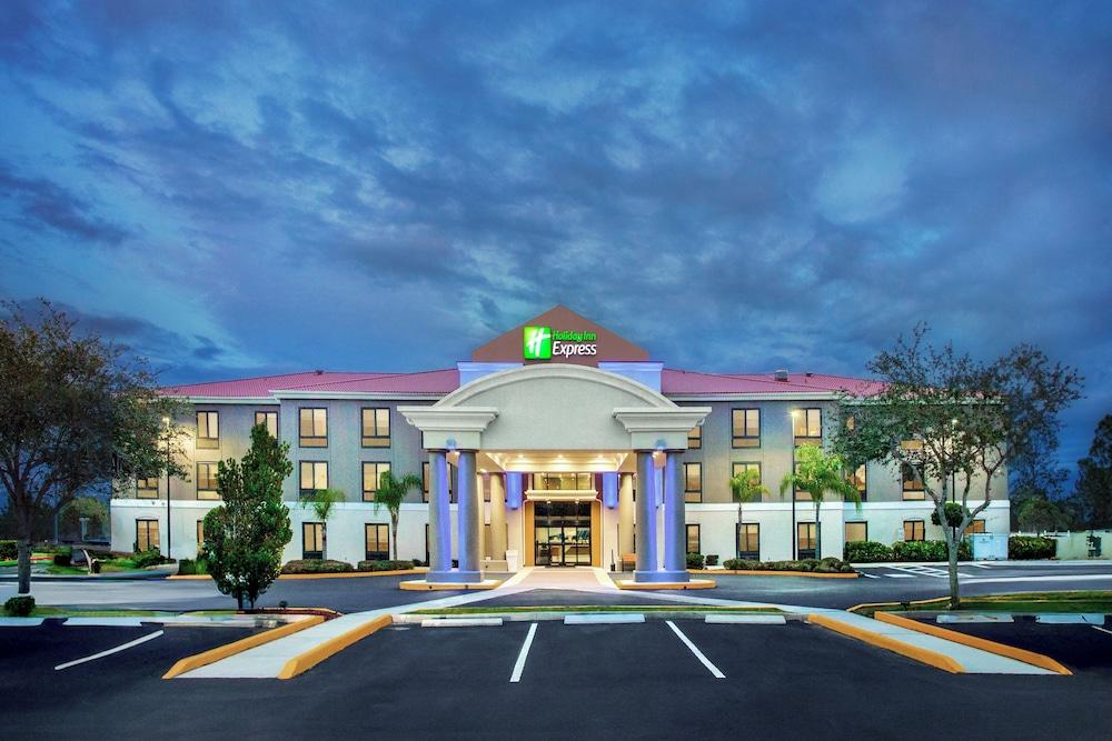 Holiday Inn Express & Suites Sebring by IHG — hotel in Sebring