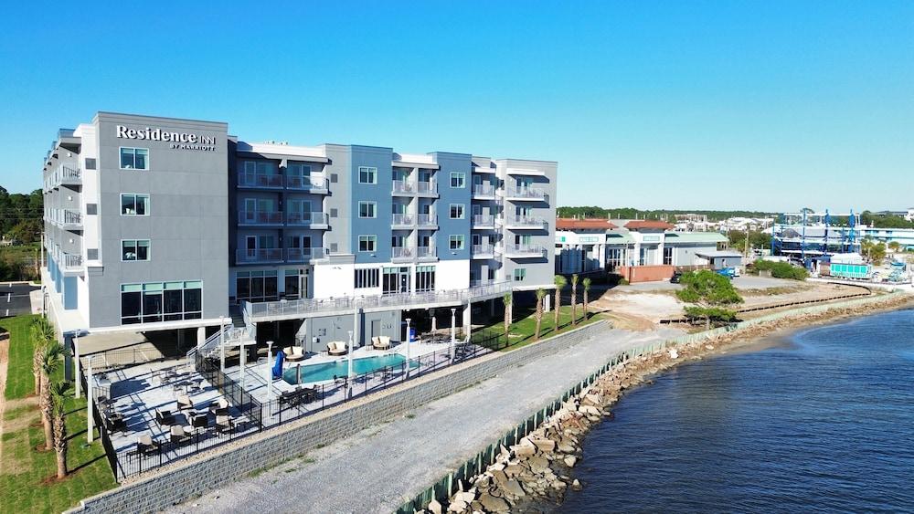 Residence Inn By Marriott Navarre Waterfront — hotel in Navarre