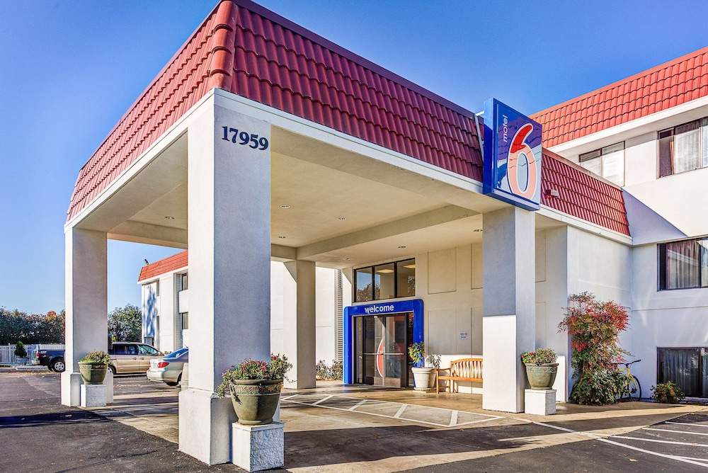 Motel 6 Portland, OR - Tigard West