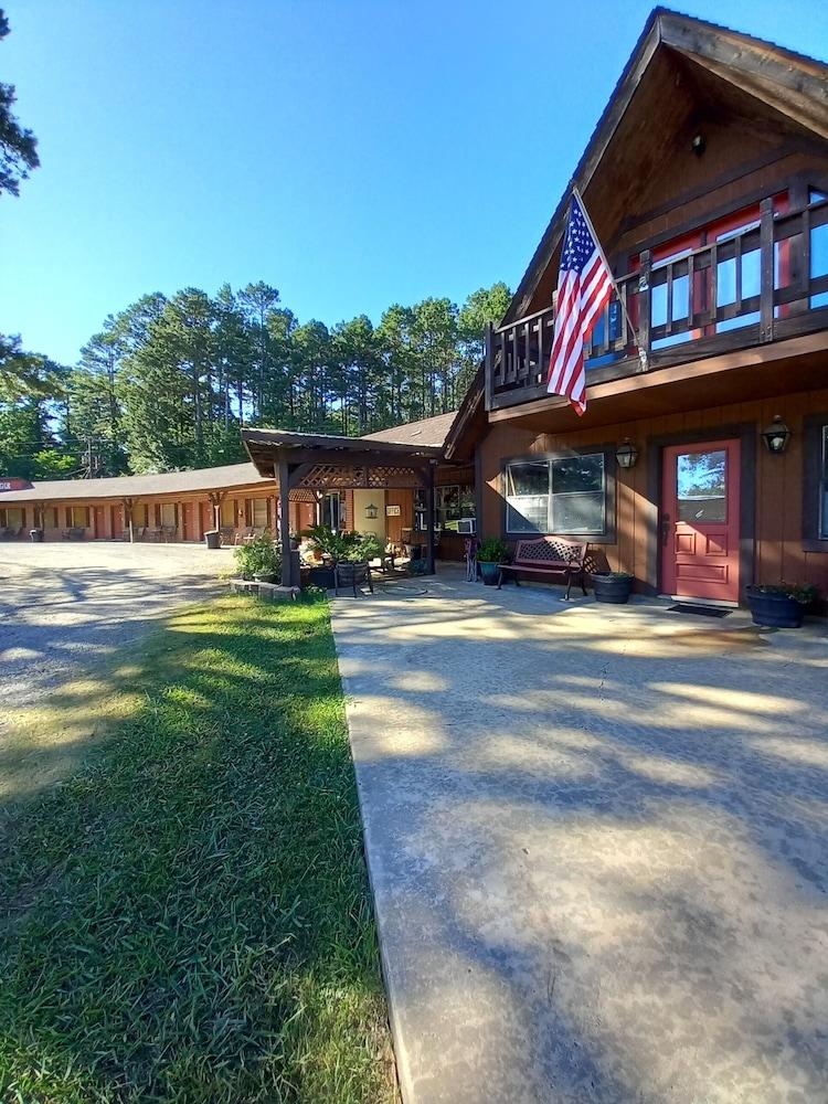 Cedar Falls Motel — hotel in Morrilton