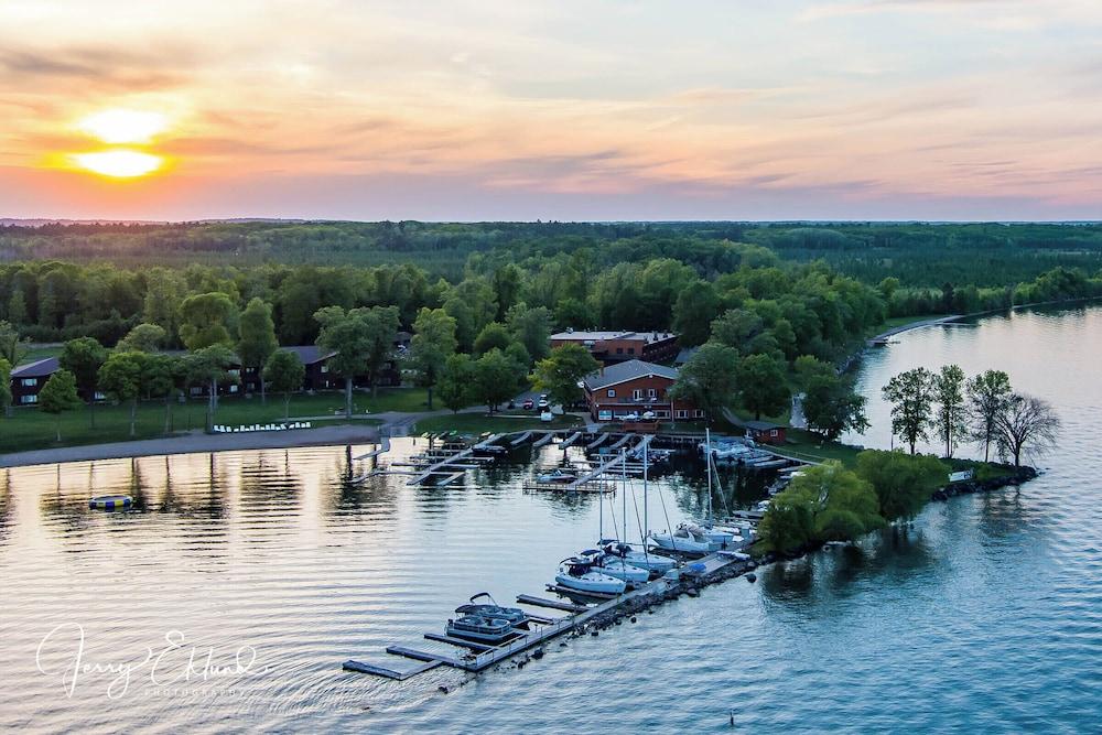 Horseshoe Bay Lodge — hotel in Walker
