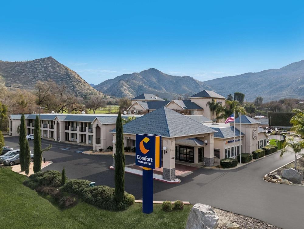 Comfort Inn & Suites Sequoia/Kings Canyon — hotel in Three Rivers