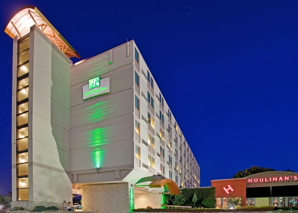 Holiday Inn Manhattan at the Campus by IHG — hotel in Manhattan