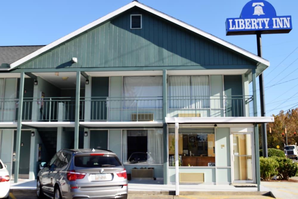 Liberty Inn — hotel in Waynesboro
