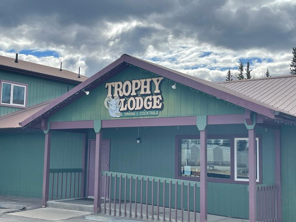 Trophy Lodge Accommodations — hotel in Delta Junction