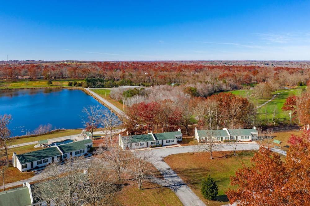 Crown Resorts at Lake Tansi East — hotel in Crossville