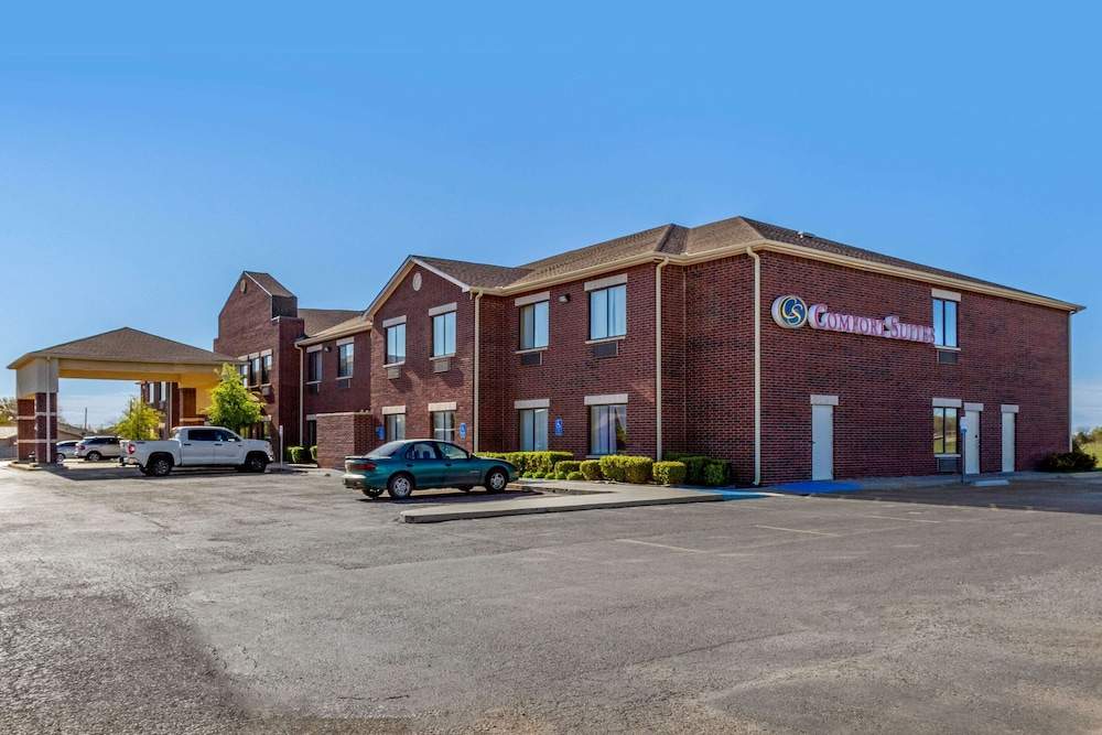 Comfort Suites Plainview
