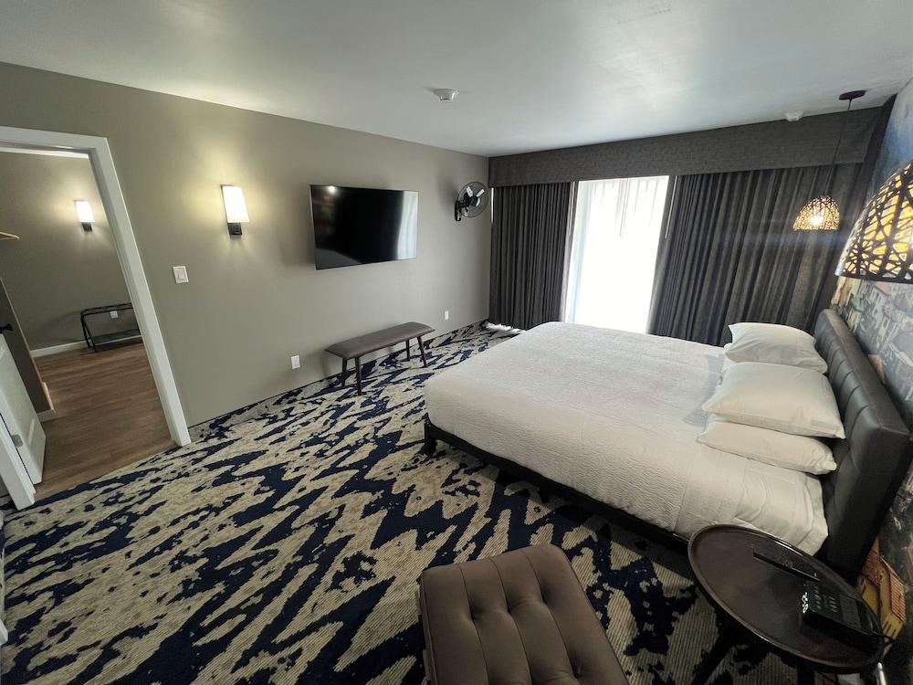 Lighthouse Inn & Suites — hotel in Hannibal