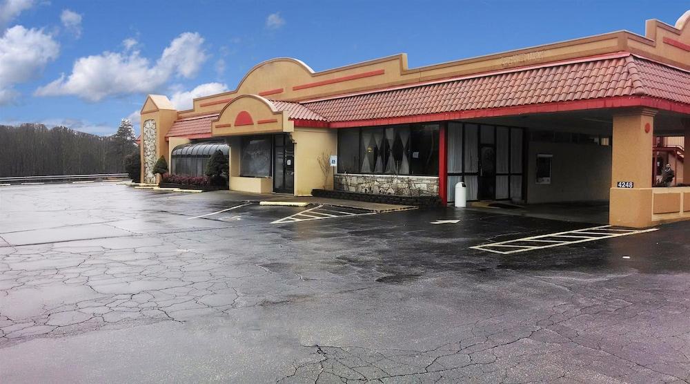 Americas Best Value Inn Marion, NC — hotel in Marion