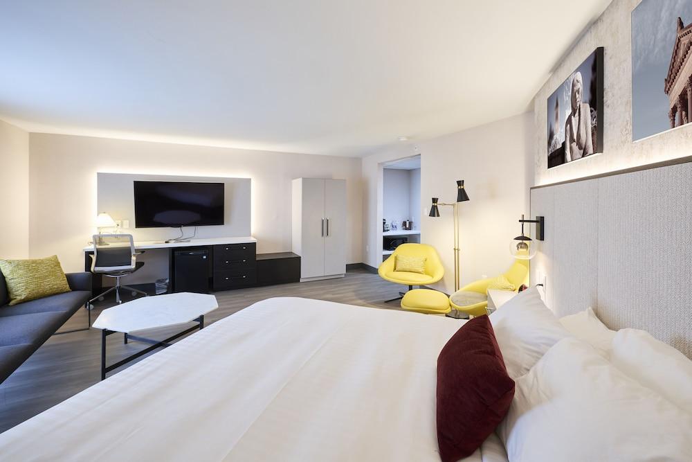 Gateway Hotel and Conference Center at Iowa State University — hotel in Ames