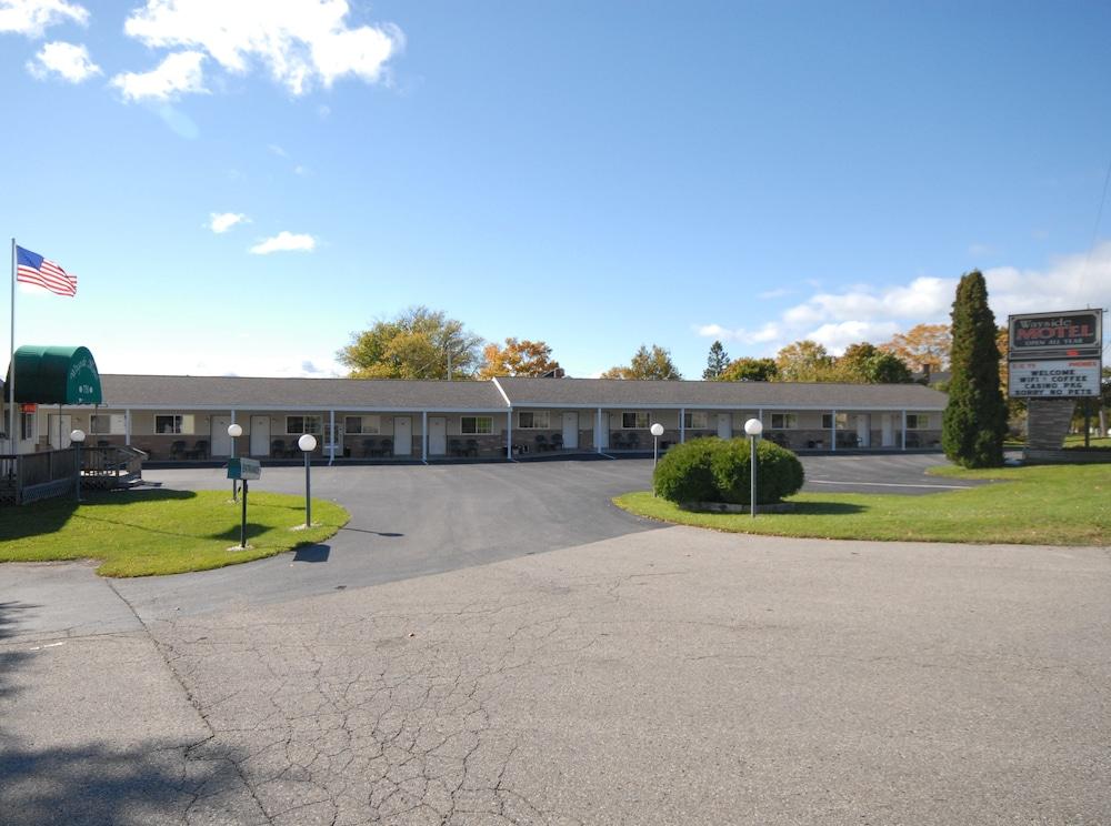 Wayside Motel — hotel in St Ignace
