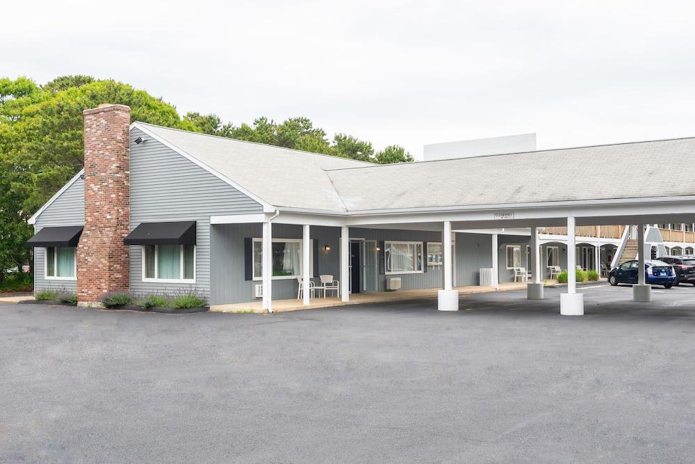 Ocean Park Inn — hotel in Eastham