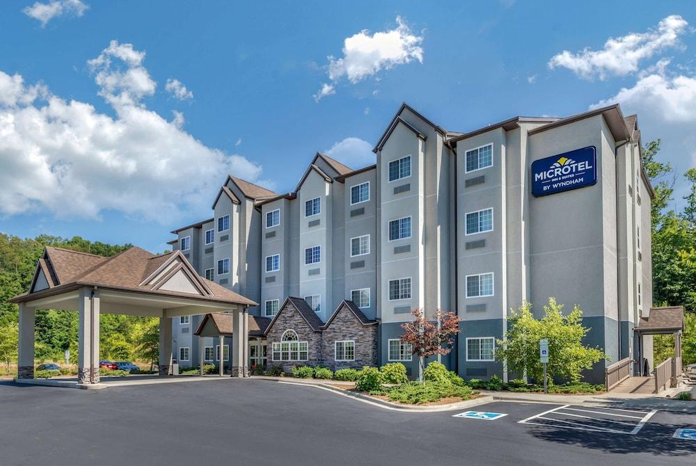 Microtel Inn & Suites By Wyndham Sylva Dillsboro Area — hotel in Sylva