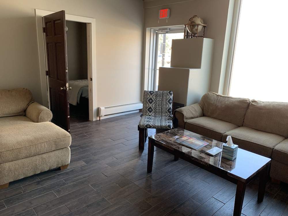 Nashwauk Lodging - Hostel