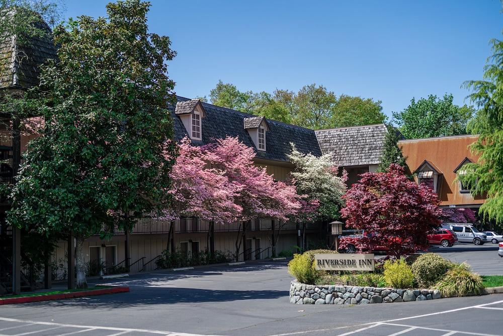Riverside Inn — hotel in Grants Pass