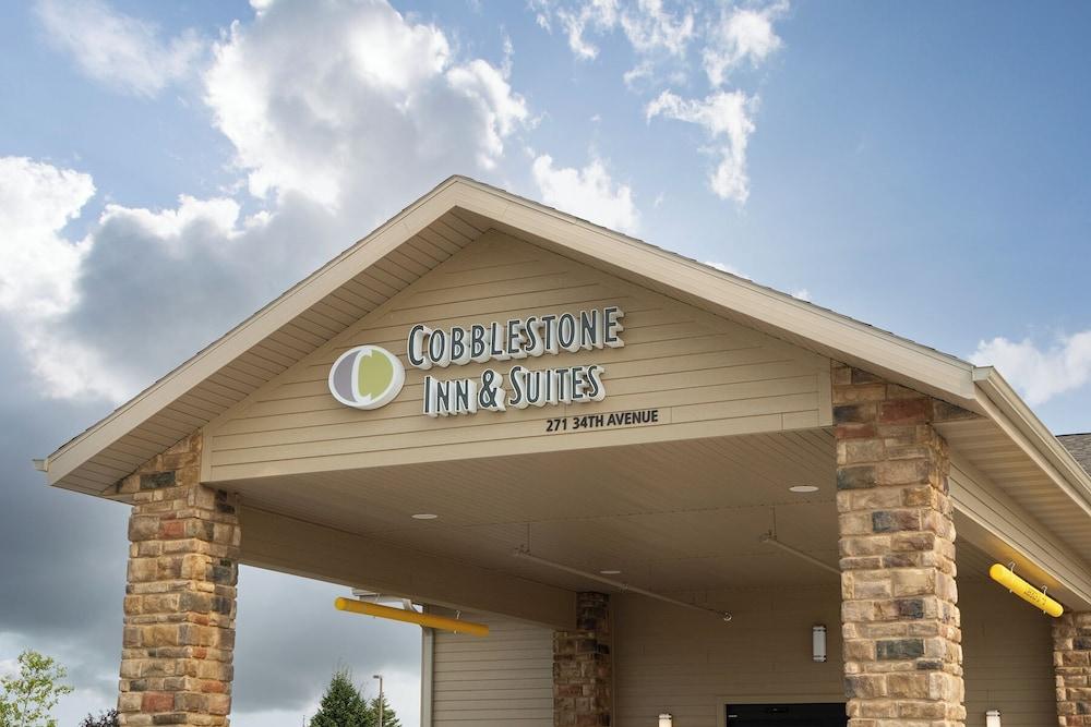 Cobblestone Inn & Suites - Sheldon — hotel in Sheldon