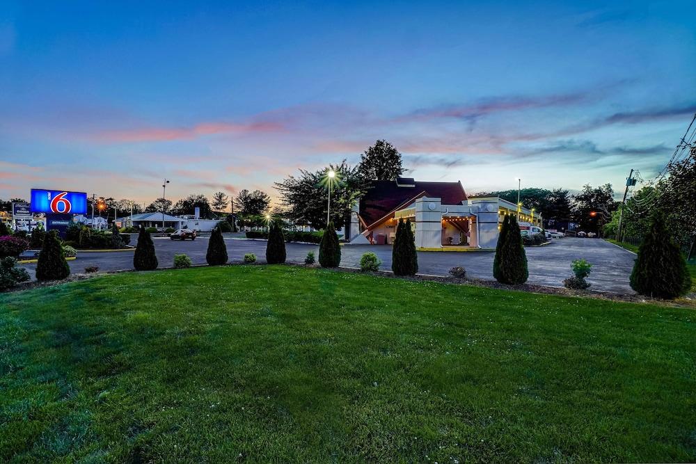 Motel 6 Lawrenceville, NJ — hotel in Lawrenceville