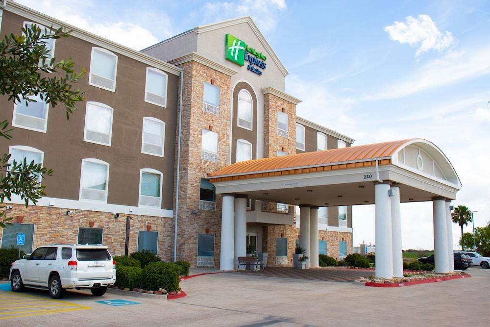 Holiday Inn Express Hotel & Suites Corpus Christi-Portland by IHG — hotel in Portland