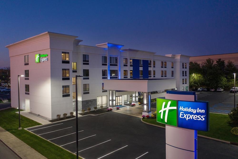 Holiday Inn Express Fishkill-Mid Hudson Valley by IHG — hotel in Fishkill