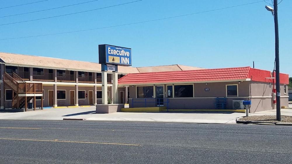 Executive Inn and Suites — hotel in Port Isabel