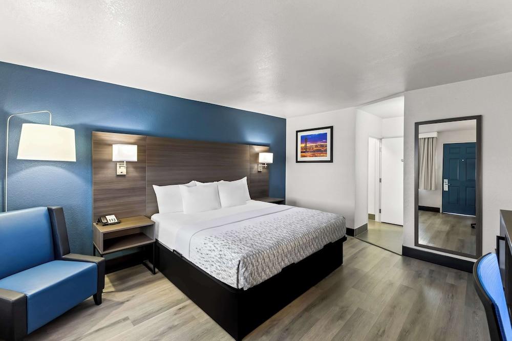 SureStay Hotel by Best Western Phoenix Airport — hotel in Phoenix