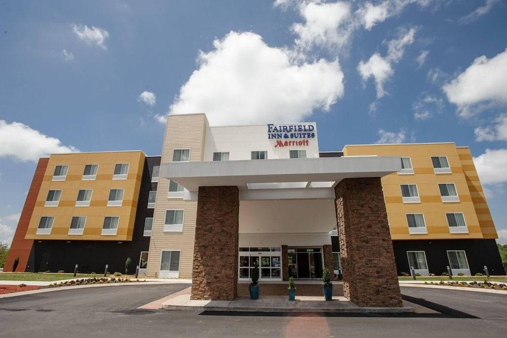 Fairfield Inn & Suites Athens I65 — hotel in Athens