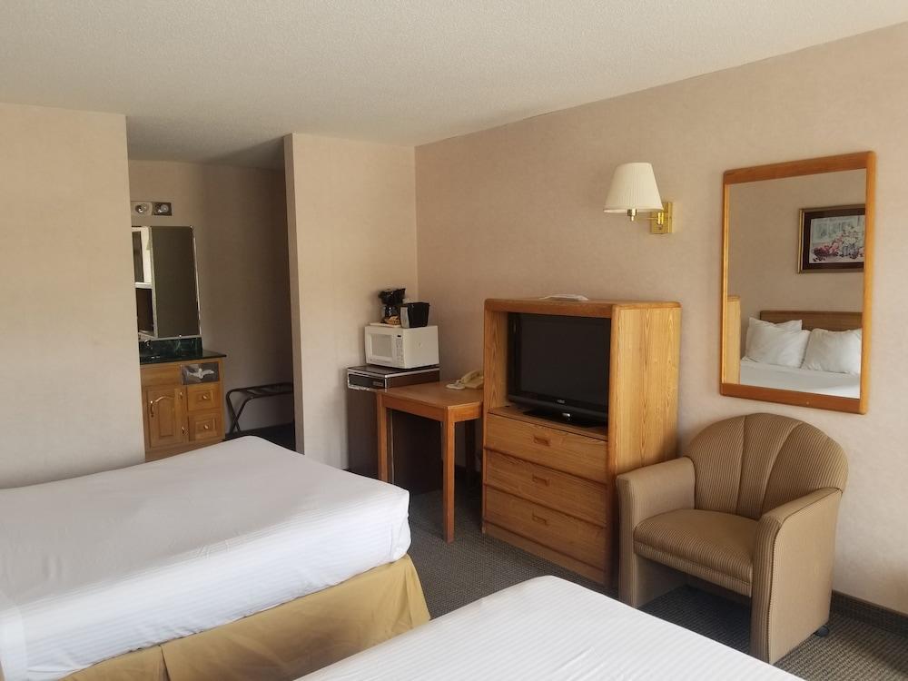 Sault Superior Place — hotel in Sault Ste. Marie