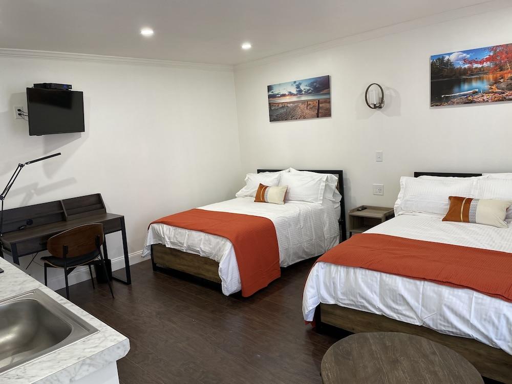 Gatehouse Motel — hotel in Corning