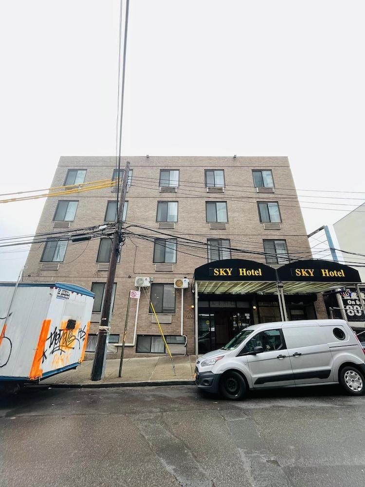 Sky Hotel Flushing/LaGuardia Airport — hotel in Flushing