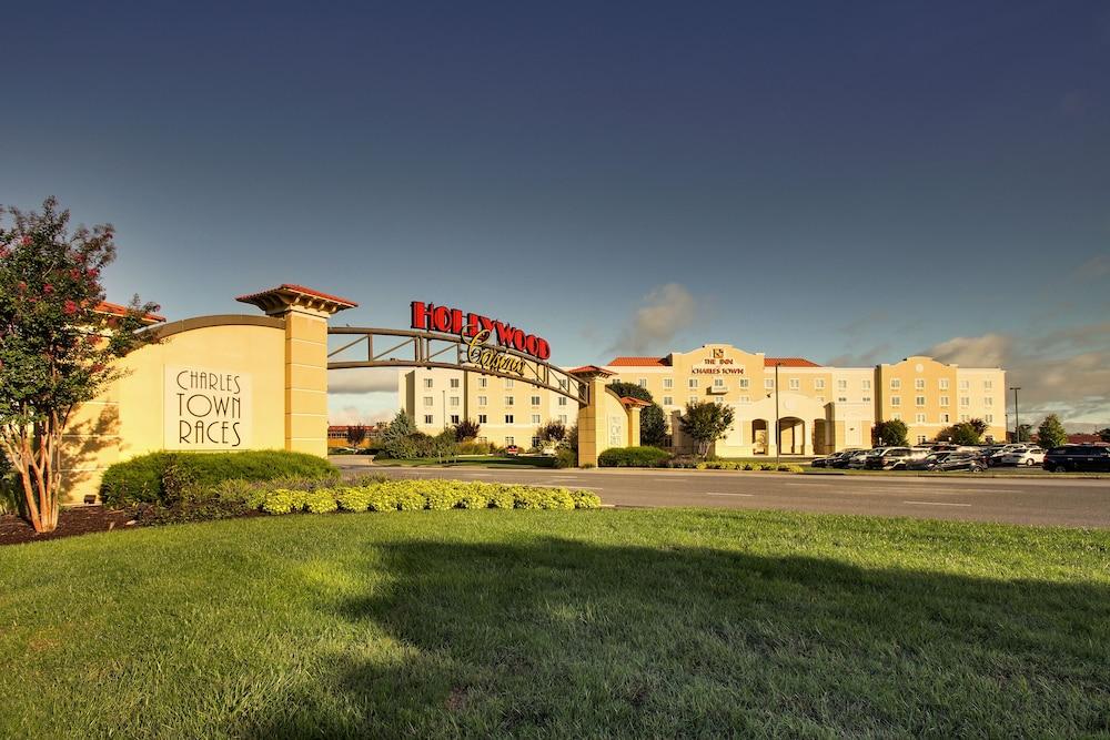 The Inn at Charles Town - Hollywood Casino — hotel in Charles Town