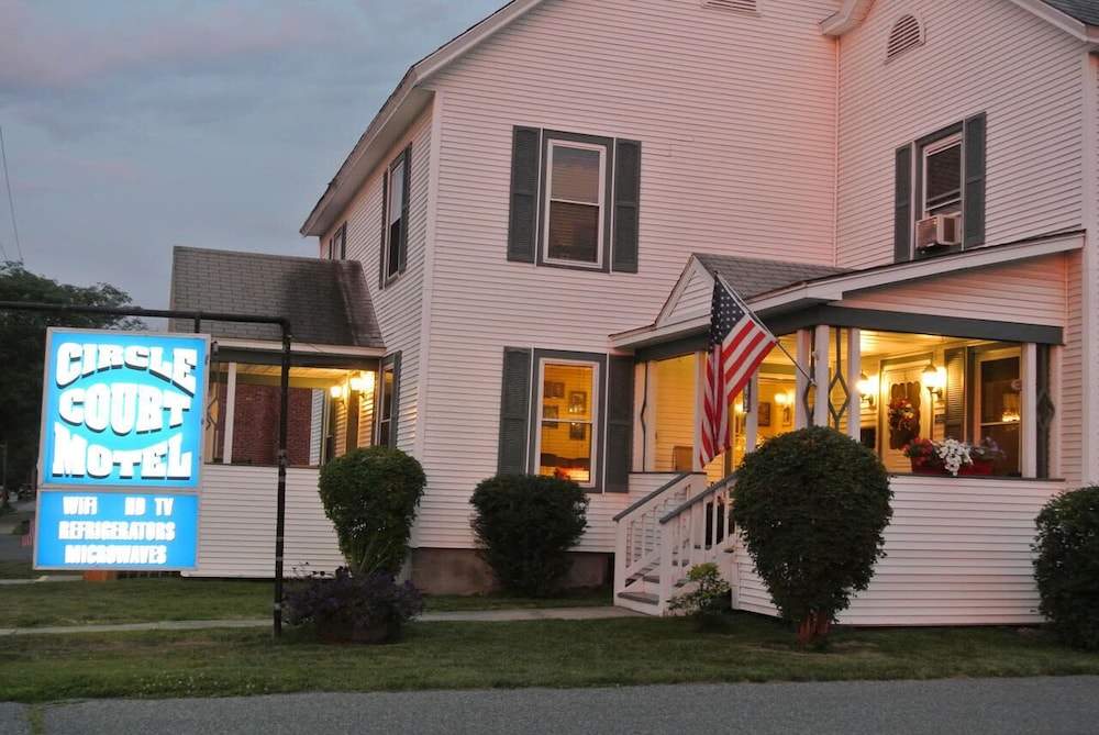 Circle Court Motel