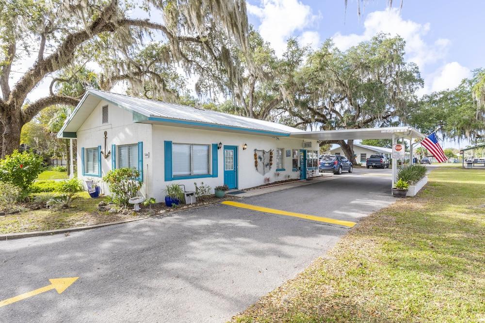 King's Bay Lodge — hotel in Crystal River