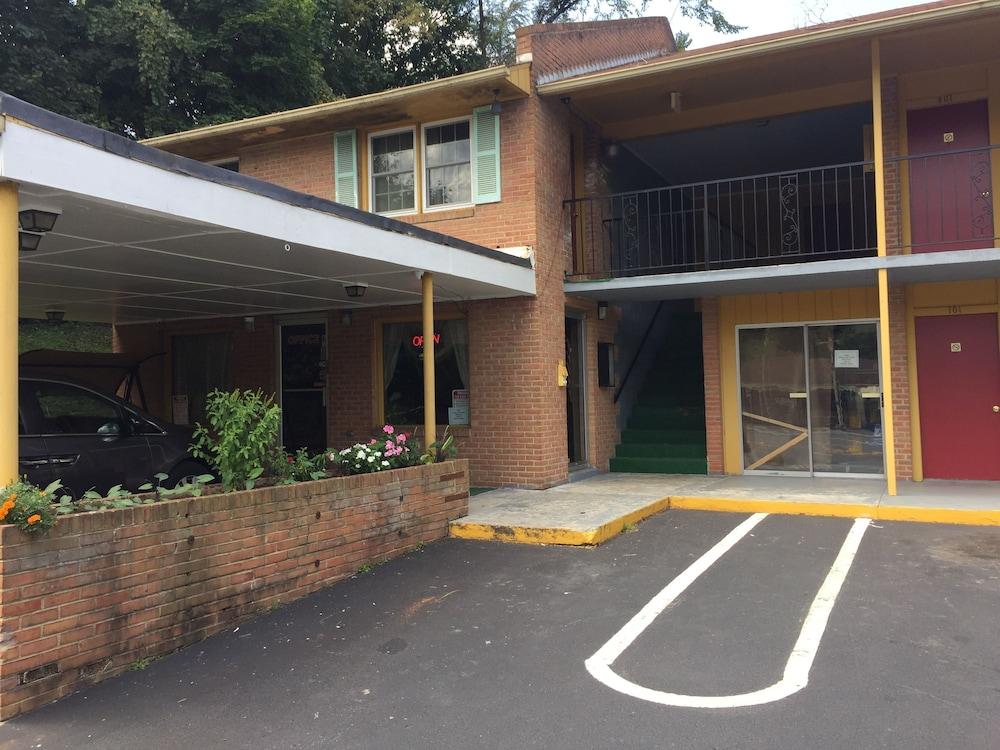 Royal Inn Motel — hotel in Front Royal