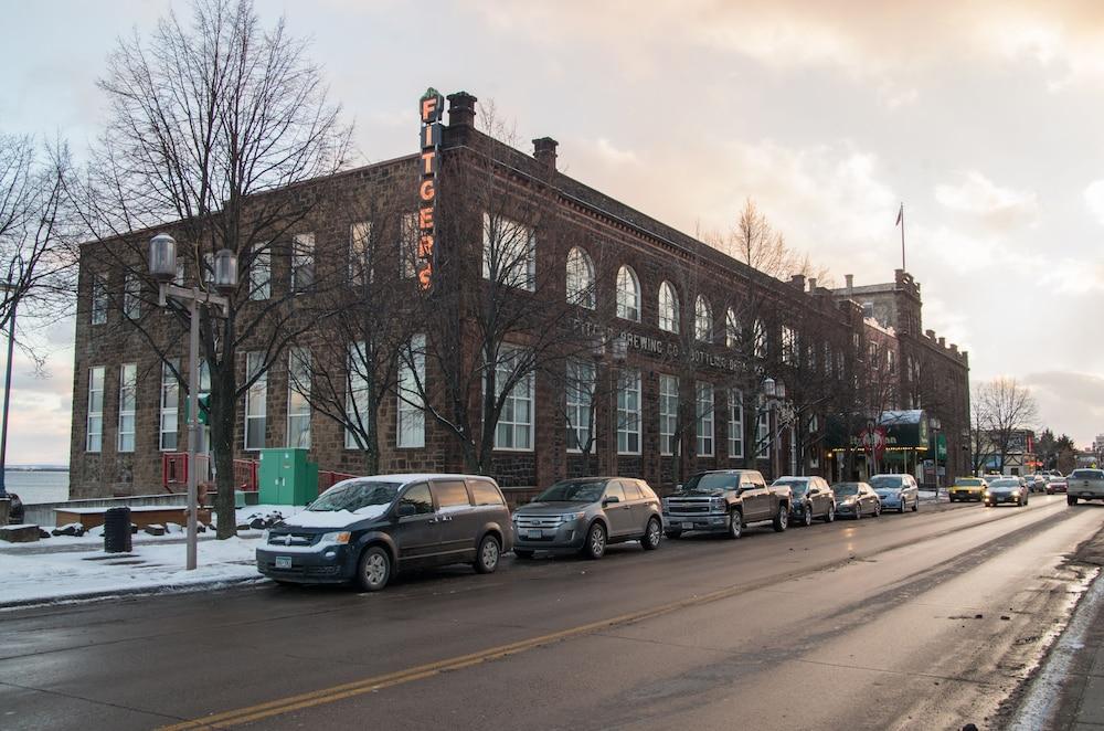Fitger's Inn — hotel in Duluth