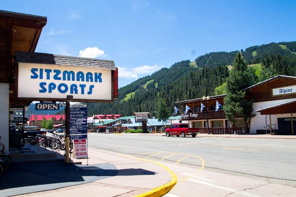 Sitzmark Sports