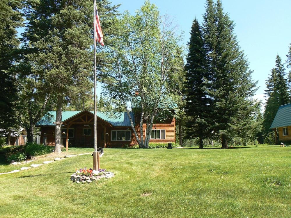 Smoky Bear Ranch Bed & Breakfast & Cabins — hotel in Columbia Falls
