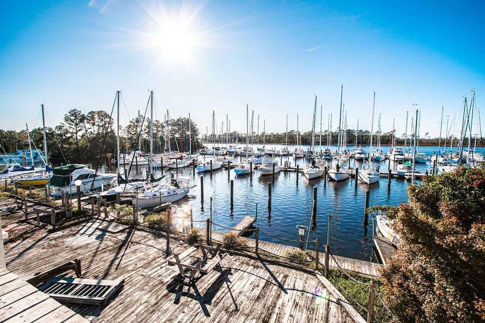 Sandcastle Cove Resort — hotel in New Bern