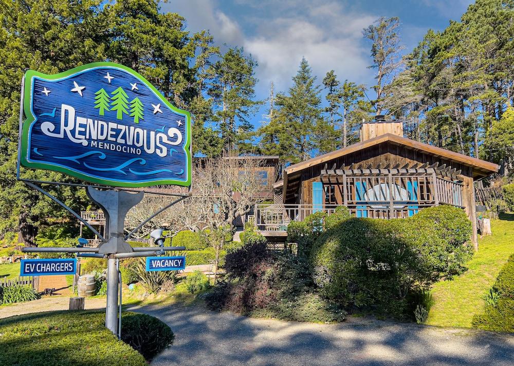 Rendezvous Mendocino — hotel in Gualala