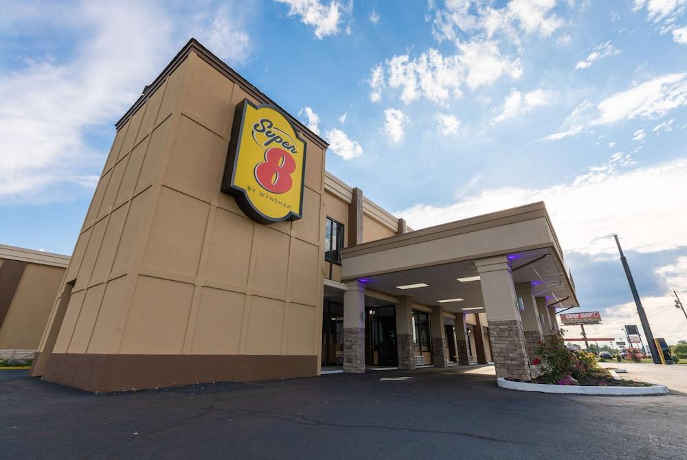 Super 8 by Wyndham Goldsboro — hotel in Goldsboro