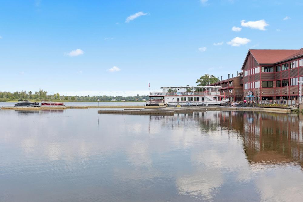 The Lodges at Breezy Point — hotel in Pequot Lakes