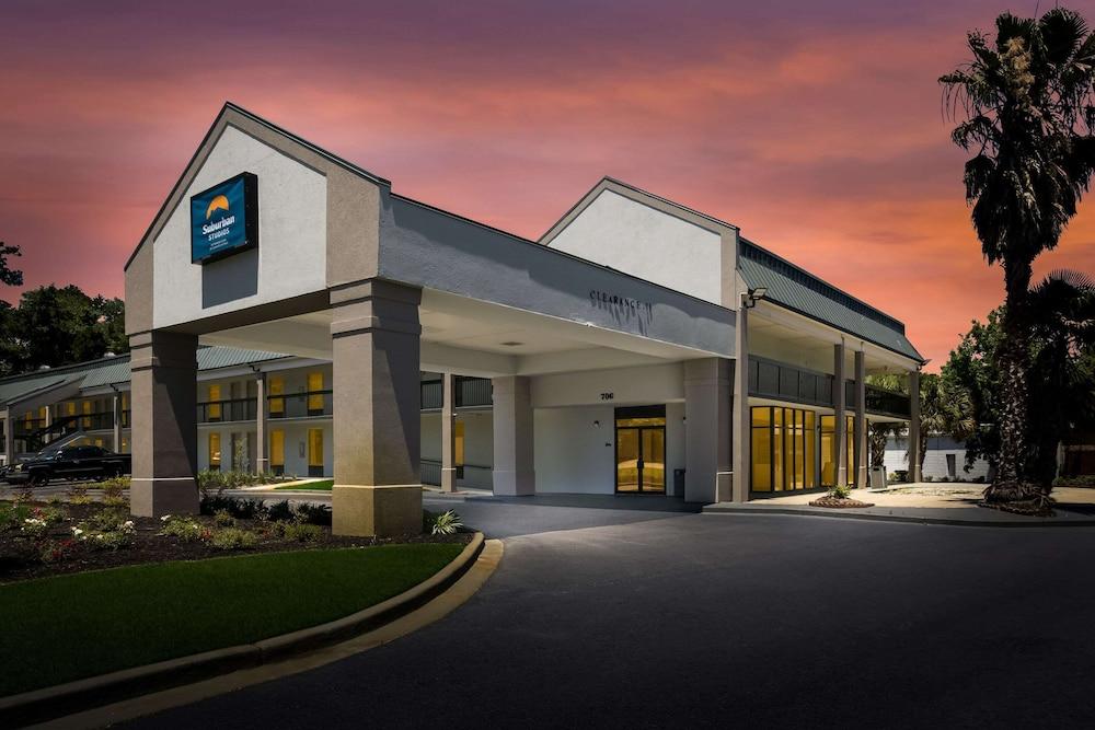 Suburban Studios Hinesville - Fort Stewart Area — hotel in Hinesville