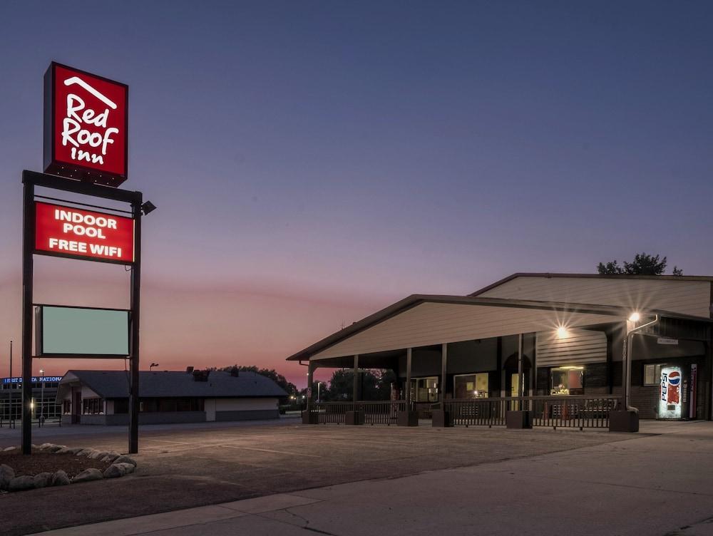 Red Roof Inn Vermillion - U of South Dakota — hotel in Vermillion