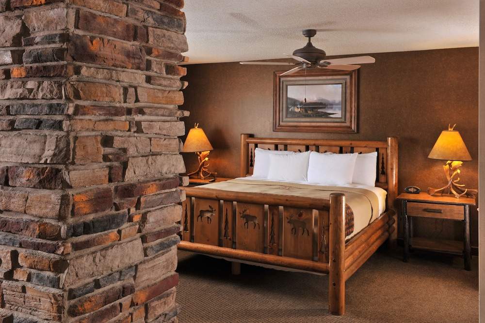 Stoney Creek Hotel St. Joseph
