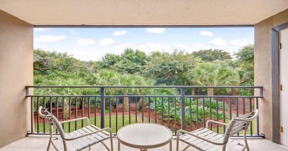 1102-beach-walker — hotel in Fernandina Beach